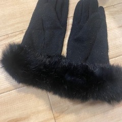 韓国ファッション✨ファー付き手袋✨インポートセレクトショップ✨の画像