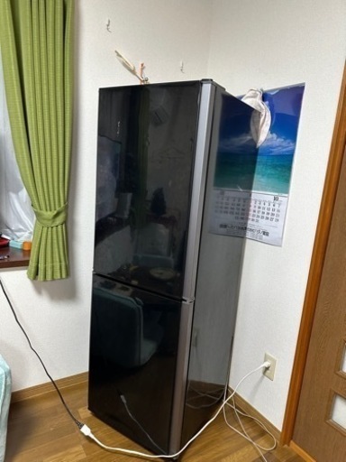 三菱冷蔵庫　256L MR-HD26X-B