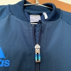 【今週2,000円】『adidas製メッシュなジャージ』の画像