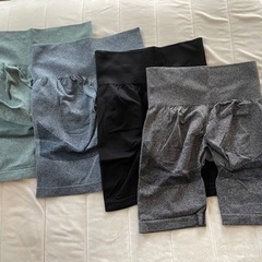 【値下げ】ハーフレギンス 4枚セットの画像