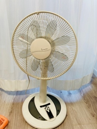 扇風機　サーキュレーター