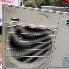 業務用エアコン3馬力の画像