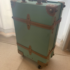 【無料•ジャンク品】キャリーケースの画像
