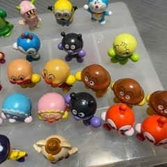 ［お取引き決まりました］アンパンマン他　バスボール　景品の画像