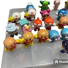 ［お取引き決まりました］アンパンマン他　バスボール　景品の画像