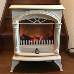 暖炉型ファンヒーター