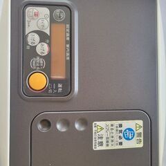 石油ストーブ　小型２つセットの画像