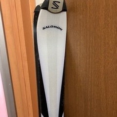 スキー板 SALOMON 無料でお譲りしますの画像