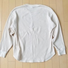 決まりました★UNIQLO ワッフルクルーネックTシャツ　オフホワイトの画像