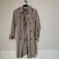 春夏、秋のはじめ頃用　トレンチコート