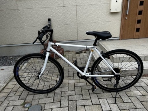 値下げしました。クロスバイク　シマノ変速6段　自転車