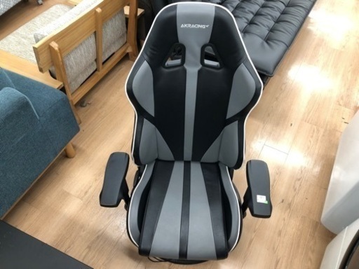 AKRACING ゲーミング座椅子
