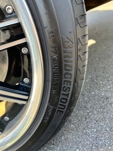 ブリヂストン　REGNO GRX II 225/45/18 アルミホイール付き