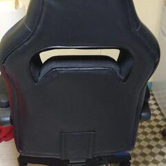 ゲーミングチェアの画像