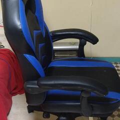 ゲーミングチェアの画像