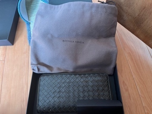 ボッテガべネタの長財布