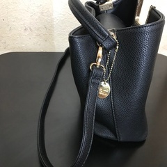 ショルダーバッグ　黒の画像