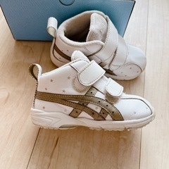 asicsアシックス14.5cm スニーカーの画像
