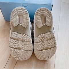 asicsアシックス14.5cm スニーカーの画像