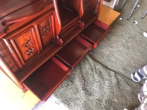 【リサイクルサービス八光】幅121㎝　唐木家具　花梨無垢材　飾り棚/茶棚