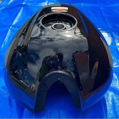 CB400SF NC42 ブラック タンクの画像