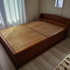 ダブルベッド（ライトブラウン）