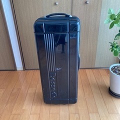 bessed★スリムスーツケース