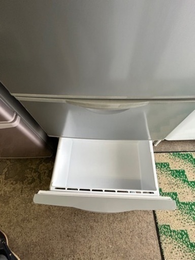 万代店　ノンフロン冷凍冷蔵庫 255L　SANYO 2009年製 SR-261R