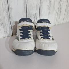 運動靴 トレーニングシューズ 20cm スニーカーの画像
