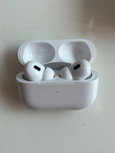 AirPods  pro 第二世代　美品　28000円
