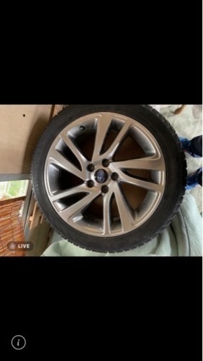 スバルレヴォーグ　スタッドレス