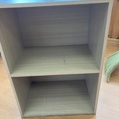 カラーボックス　お話中