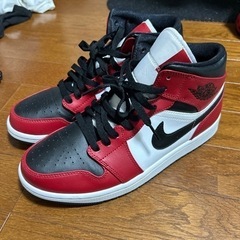 NIKE AIR JORDAN 1 MID CHICAGO RED WHITE ナイキ エアジョーダン 1 ミッド シカゴ ブラック レッド ホワイト 27cm