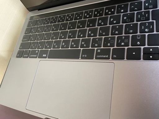 【即決価格希望受付】MacBook Pro 2019 13インチ Core i7 16GB 充放電20回未満　（マウス+付属品）