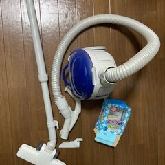 紙パック式掃除機　11月4日（土）か11月5日（日）に取りに来て...
