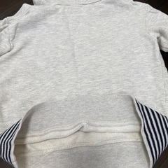 🌟値下👦子供キッズ男の子用DILASHパーカー　130cmの画像