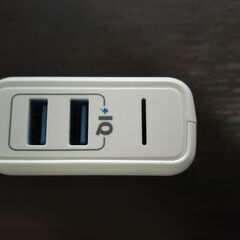 値引き最後　Anker PowerPort 2 Elite　USB 急速充電器 24W 2ポート　タイプCケーブル付き の画像