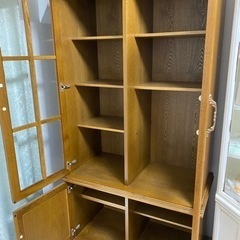 食器棚　収納の画像