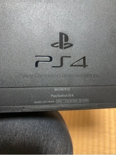 PS4 プレーステーション4 コントローラー２個　各種ケーブル