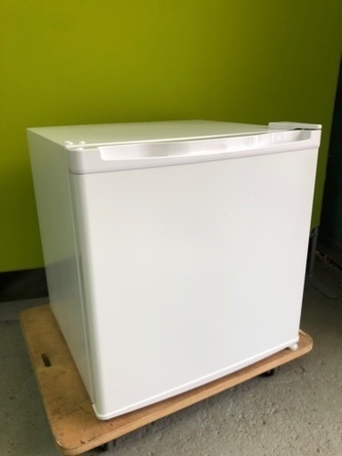 1ドア冷蔵庫　46L maxzen/マクスゼン　JR046ML01WH  2019年製