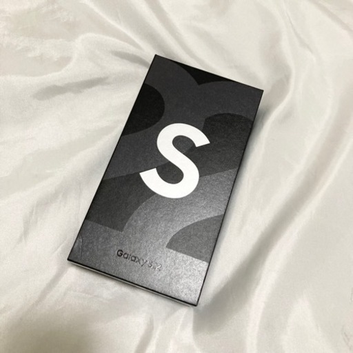 【新品未使用】　Galaxy S22 ファントムホワイト　白　 256 GB au uq SCG13 SIMフリー