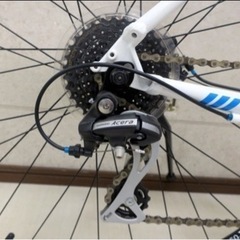 【値下・美品・一都三県お運び可】TREK(トレック)クロスバイク デュアルスポーツ8.3DS  の画像