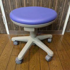 ノーリツイス 回転チェア TSS-13L ビニールレザー プラムブルー【引取限定・現状渡し】カグマニアの画像