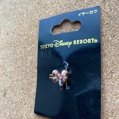 🎀ディズニー　リボンキラキライヤーカフ　未使用品の画像