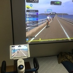 AI フィットネスバイク　Zwift Rouvy等と連携可の画像