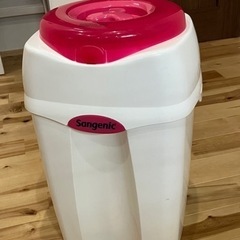 （9月処分予定）combi オムツゴミ箱