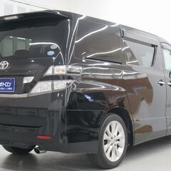 【内装が高級感のある車！！】　乗り心地が良いのでオススメです。の画像
