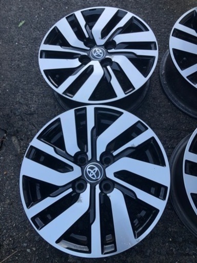 トヨタ純正ホイール14インチ