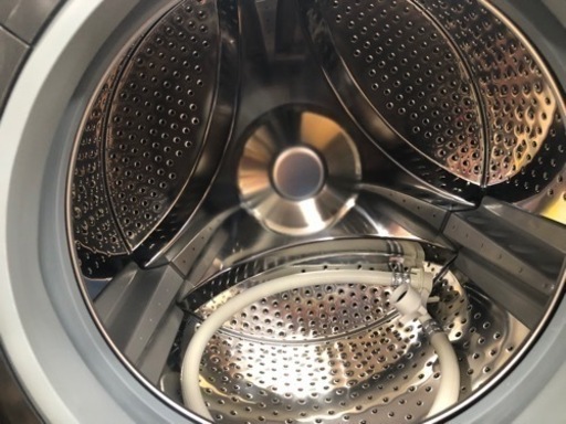 値下げしました。★K123★SHARP製★2022年製7.0㌔/3.5㌔コンパクトドラム式洗濯乾燥機★1年間保証★近隣配送可能