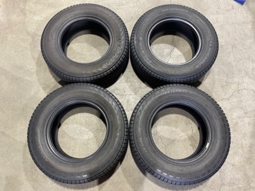 バン用15インチスタッドレスタイヤ